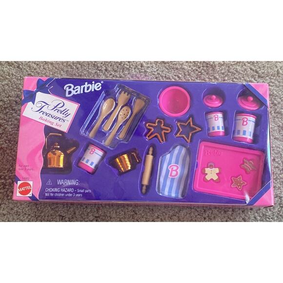 1990’s Vintage Barbie Clothes & Accessories - Picture 4 of 6